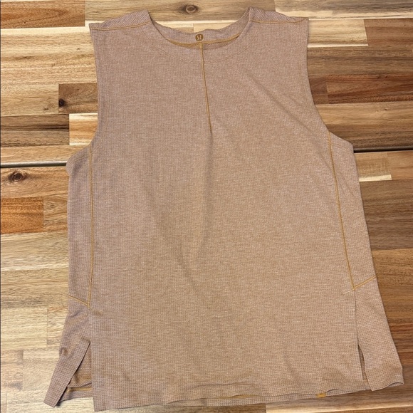 Lululemon Esker Tank top Sleeveless Tan Top see measurements - Picture 2 of 5
